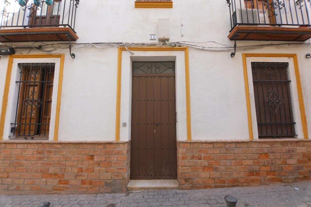 Rentalsevilla Descubriendo Sevilla En Pareja Buitenkant foto